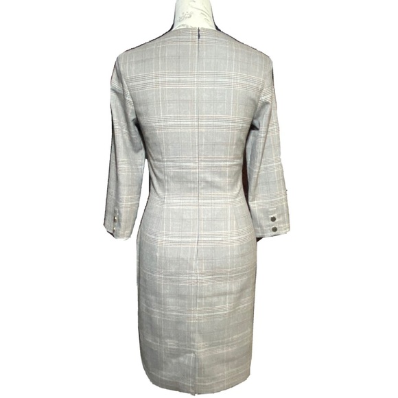 H&M 3/4 Sleeve Sheath Plaid Dress with Gold Buttons Size 4 - Picture 2 of 6